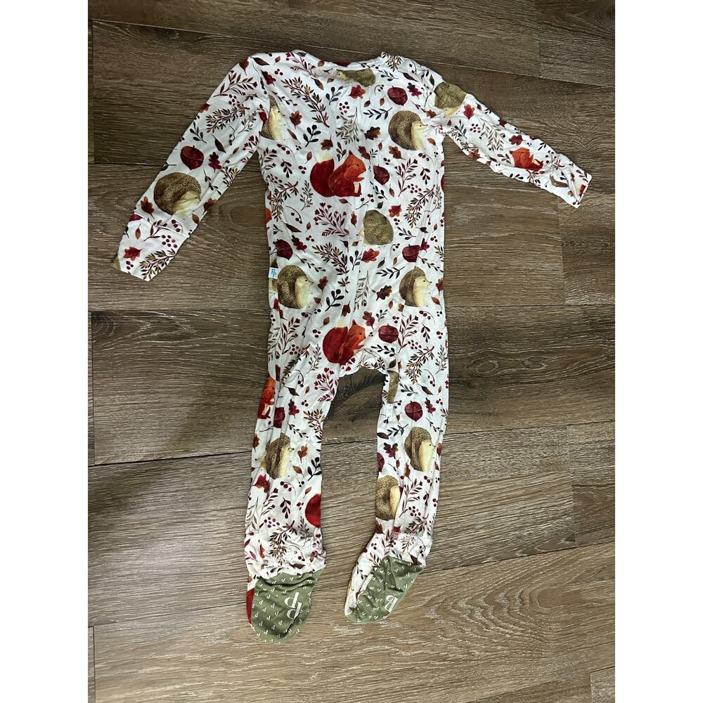 Posh Peanut 18-24M Bamboo Footed Sleeper – Hedgehog, Squirrel & Fox Fall Print